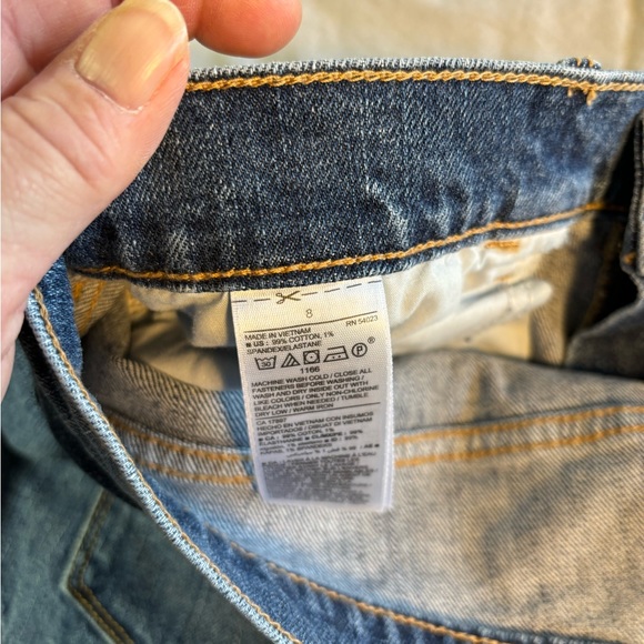 Old navy denim cut off shorts - Picture 8 of 8